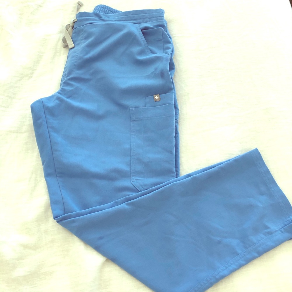 Figs women’s yola scrub pants